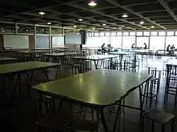 Un aula del segundo piso