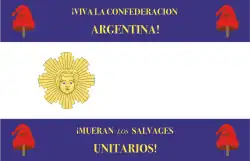 Bandera rosista, con el eslogan federal.