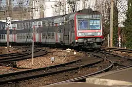Entrada en estación de una rema Z 20500 en dirección de Malesherbes.