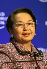 Gloria Macapagal Arroyo(2001-2010)77&nbsp;años