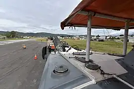 Remozamiento de la pista de aterrizaje 06/24.