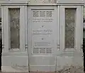 Inscripción en el mausoleo de Mirza Ghalib