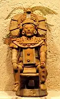 Figura de la isla de Jaina, hecha a mano, un noble.