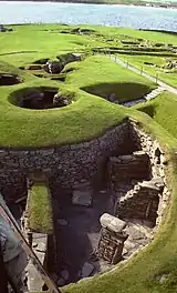 El sitio arqueológio de Jarlshof fue redescubierto en el siglo&nbsp;XIX.