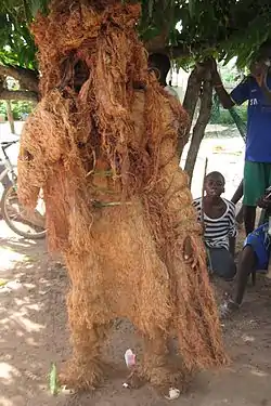 El Kankurang, rito de iniciación mandinga, Gambia&nbsp;Gambia y Senegal&nbsp;Senegal.