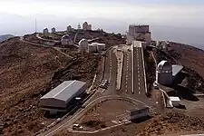 NTT visto desde  Sitio del Telescopio de  3.6m  de ESO