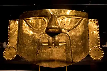 Máscara de oro en Perú, Museo Metropolitano