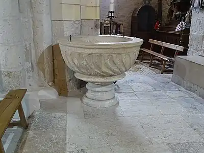 Pila bautismal del siglo XVIII