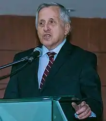 León Roldós Aguilera 81&nbsp;años(1981 - 1984)