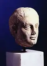 Estatua del mármol del siglo IV&nbsp;a.&nbsp;C.