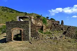 Mas Patiràs (Colera) en la sierra de la Albera