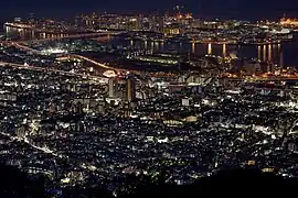 Centro de la ciudad de Kōbe de noche