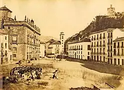 Vista de Plaza Nueva tomada por Juan Laurent hacia 1871