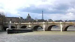 Vista desde la rivera derecha (Muelle de la Mégisserie).