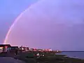 Vista del pueblo cerca de la orilla norte del río Puvirnituq