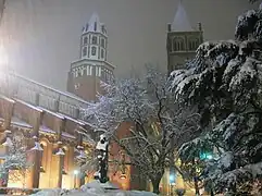 La basílica bajo la nieve