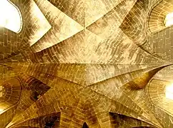 Detalle de la bóveda estrellada sin nervaduras de la Capilla de los Reyes