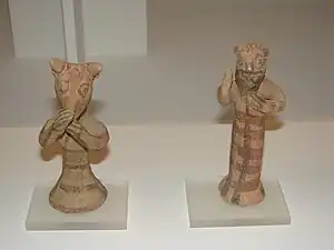 Algunas de las figurillas de terracota procedentes de Amatunte (600-480&nbsp;a.&nbsp;C.)