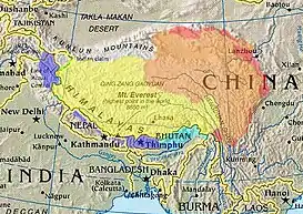 alt=
Simbología███ El «Gran Tíbet», como lo reclaman los grupos tibetanos del exilio.████ Áreas autónomas tibetanas, según la designación china.██ Región Autónoma del Tíbet, dentro de China.█ Parte controlada por China, reclamada por India como parte de Aksai Chin.█ Zona controlada por India, reclamada por China como Tíbet Sur.█ Otras áreas históricas dentro de la cultura tibetana.