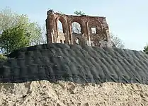 2004