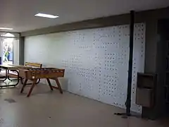 Mural de Victor Valera.Título: Sin título.Año: 1956.Ubicación: Entrada sur (por Ingeniería).