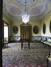 Sala Amarilla