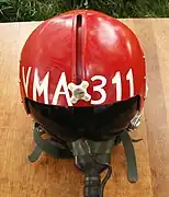 Casco de vuelo VMA-311 del escuadrón de Marines de los Estados Unidos de América de la época de la Guerra de Vietnam