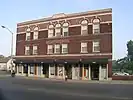 Cabot Apartments, lado norte de Vernor en Cabot