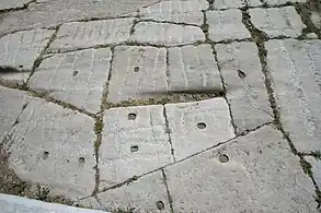 Vía enlosada del siglo&nbsp;IV