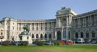 Neue Burg en la Heldenplatz