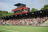 Tribuna principal.