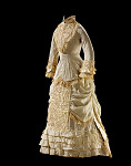 Woman's wedding dress/outfit