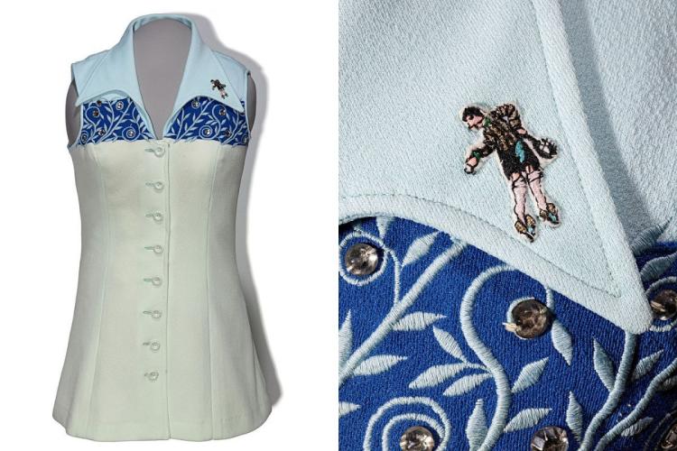 Tennis dress worn by Billie Jean King during the "Battle of the Sexes", 1973. Detail view of the collar on the right.