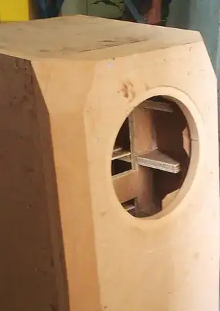 Chamfered box