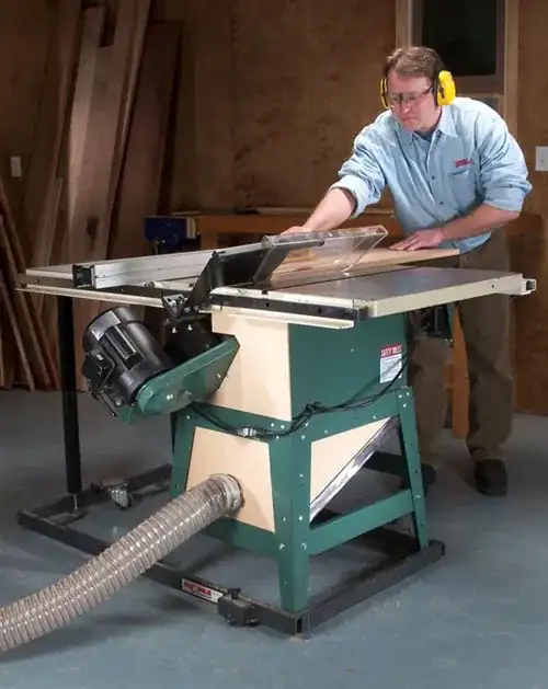 An illustration of the 45° back panel from Popular Woodworking