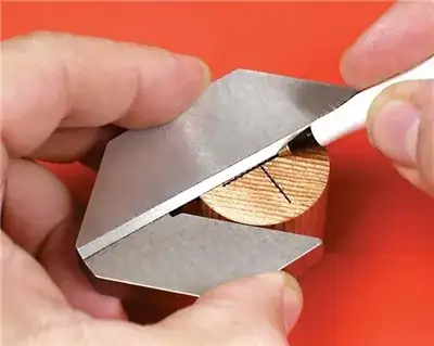 Center gauge