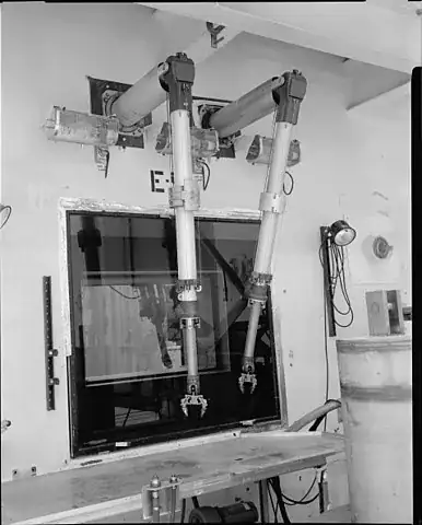 Remote manipulator arms